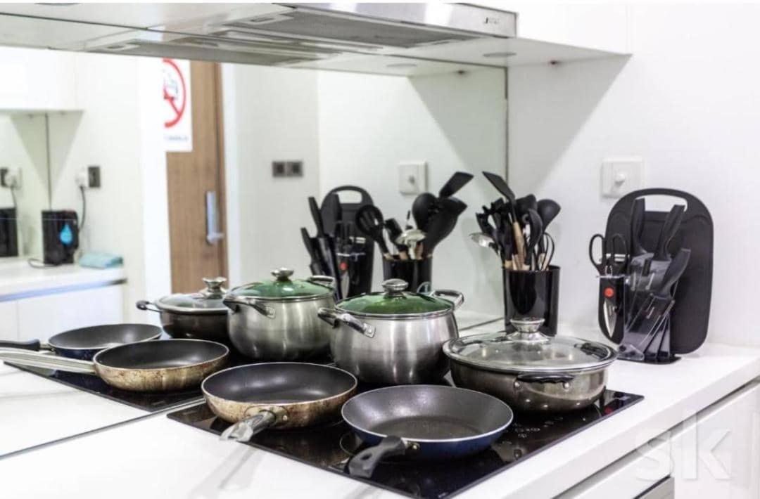 Vortex Serviced Apartment Klcc By Elite Suites クアラルンプール エクステリア 写真