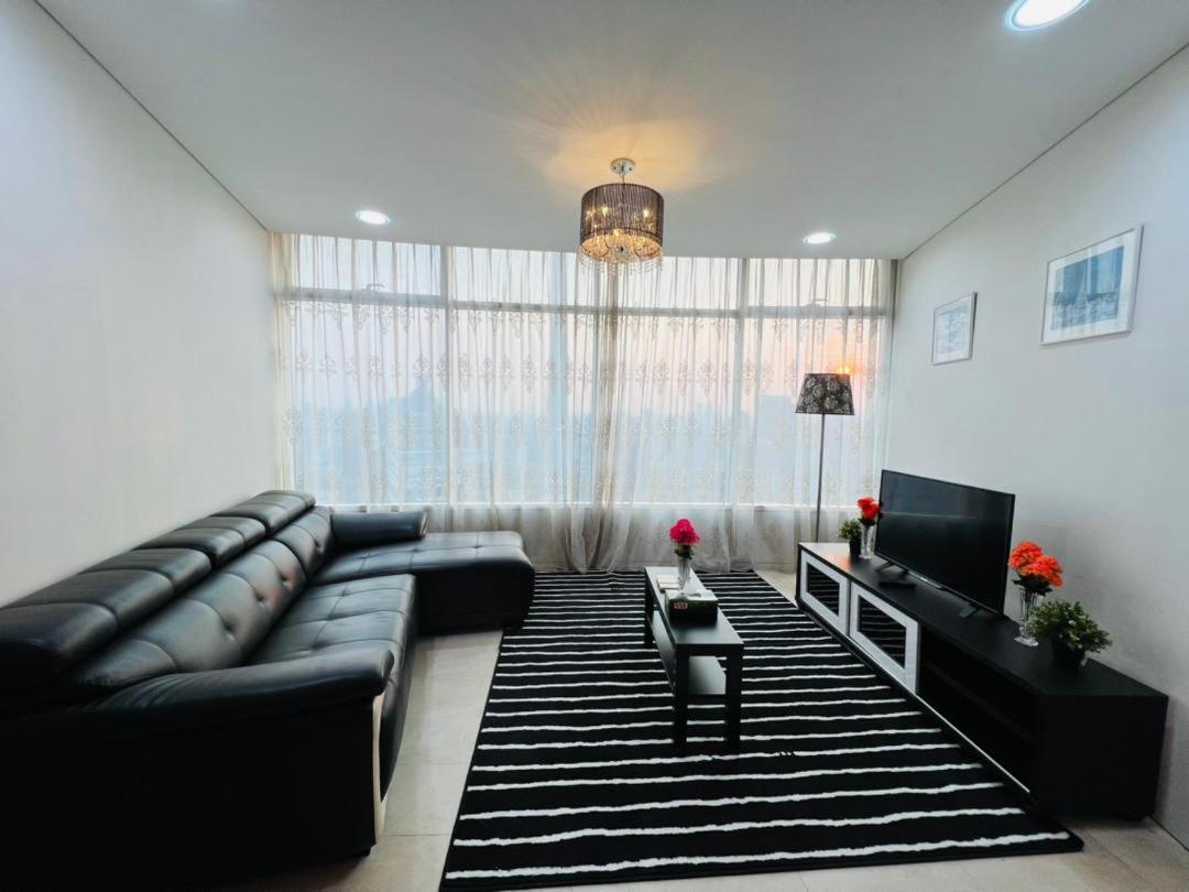 Vortex Serviced Apartment Klcc By Elite Suites クアラルンプール エクステリア 写真