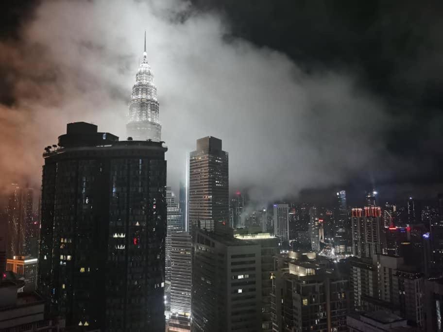 Vortex Serviced Apartment Klcc By Elite Suites クアラルンプール エクステリア 写真
